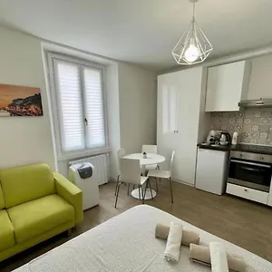  Appartamento Bomboniera Sui Navigli Con A/c & Wi-fi